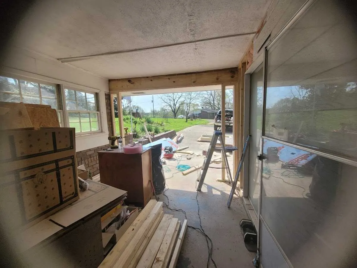 Air movers and dehumidifier for Drying & Dehumidification in Gulf Breeze